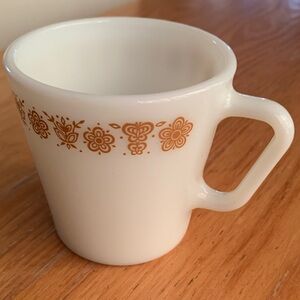 Pyrex White Mug with Gold Floral Design